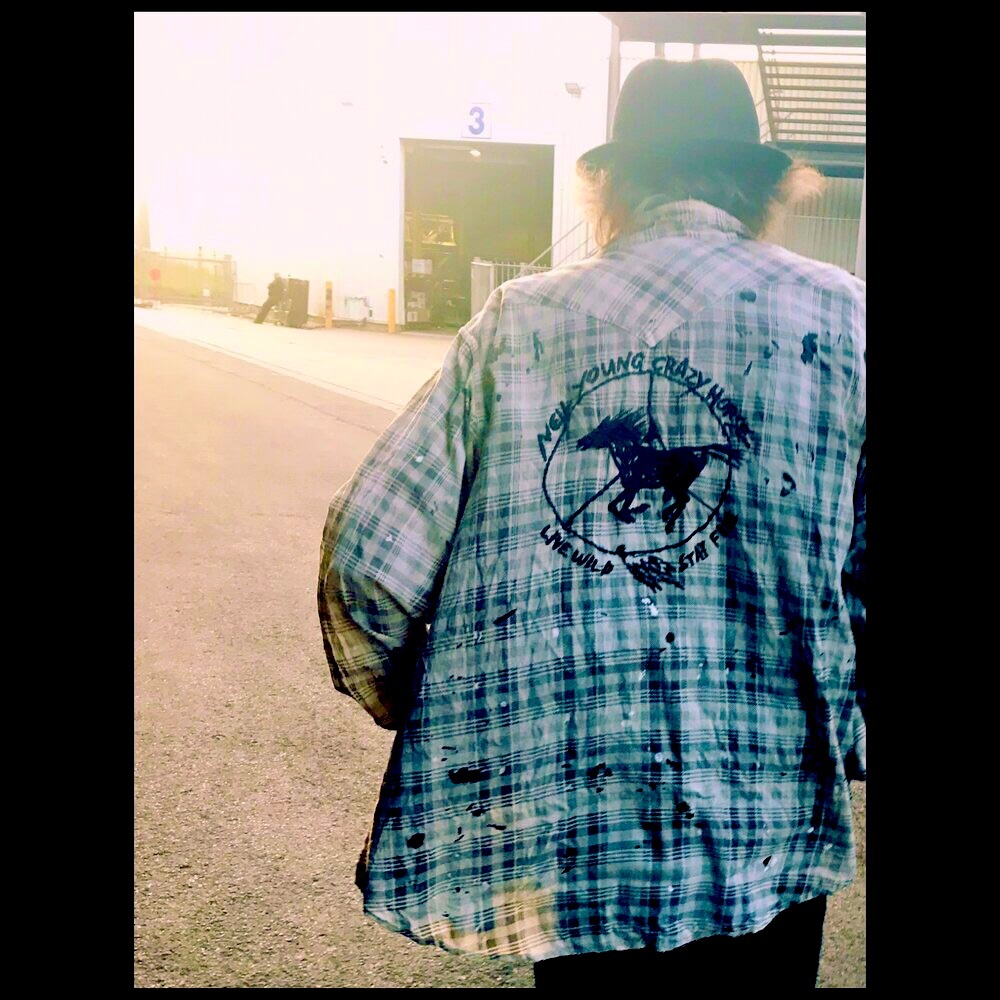 ISO THIS MAGNOLIA PEARL SHIRT